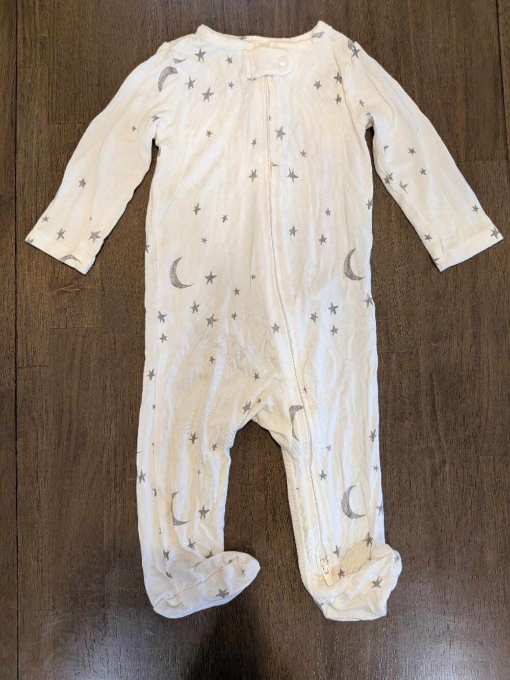 Baby boys 6mo moon and stars bodysuit